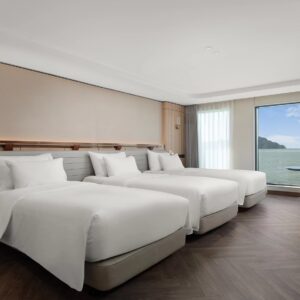 du-thuyen-Essence-Grand-Ocean Suite-Triple