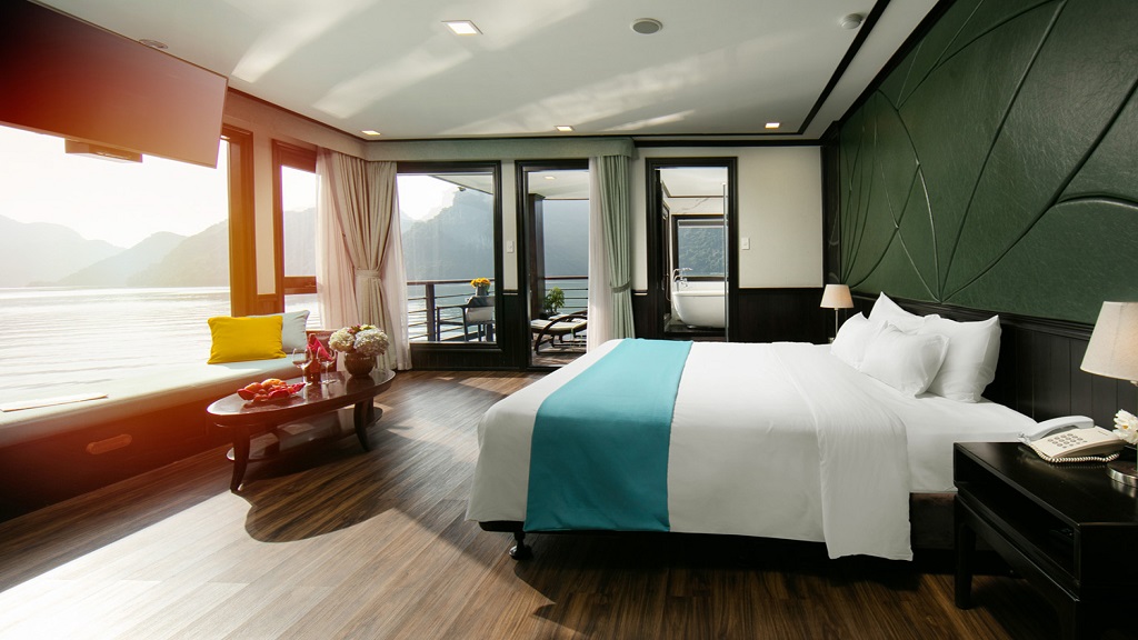 du-thuyen-Peony-Cruise-Peony-Exclusive-Suite-view-vinh